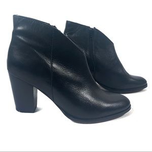 Seychelles Deception Black Heeled Ankle Booties
